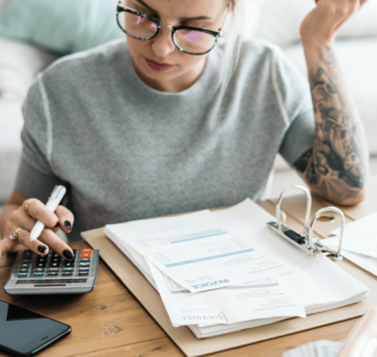 caucasian-woman-with-invoice-bills